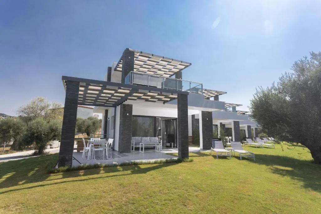 Lux Et Mare Villa Pefkochori Greece